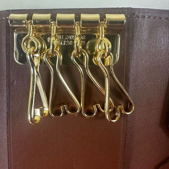 Yves Saint Laurent YSL 4 Ring Logo Brown Leather Key Holder Case Authenticated - Picture 8 of 9